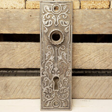 #25067 - Antique R&E Avallon Doorknob Backplate image