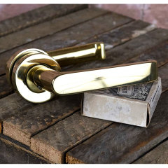 #31995 - Brass Lever Doorknob Set image