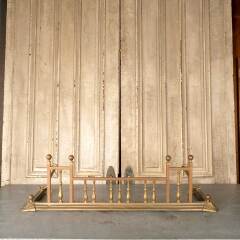 #51041 - Salvaged&nbsp;Antique&nbsp;Brass&nbsp;Fireplace&nbsp;Fender&nbsp;image