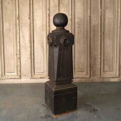 #52814 - Salvaged&nbsp;Small&nbsp;Antique&nbsp;Wood&nbsp;Newel&nbsp;Post&nbsp;image
