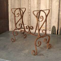 #52960 - Antique&nbsp;Rusty&nbsp;Wrought&nbsp;Iron&nbsp;Bench&nbsp;Base&nbsp;image