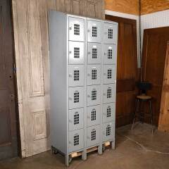 #54943 - Vintage&nbsp;Metal&nbsp;Gym&nbsp;Locker&nbsp;Room&nbsp;18&nbsp;Lockers&nbsp;image