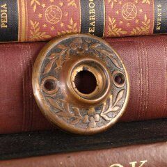 #55330 - Antique&nbsp;Ornate&nbsp;Brass&nbsp;Doorknob&nbsp;Rosette&nbsp;image