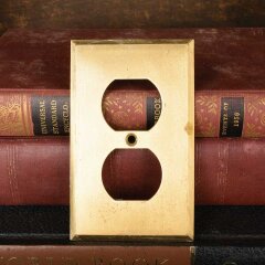 #55560 - 3x5&nbsp;Salvaged&nbsp;Brass&nbsp;Electric&nbsp;Outlet&nbsp;Cover&nbsp;Plate&nbsp;image