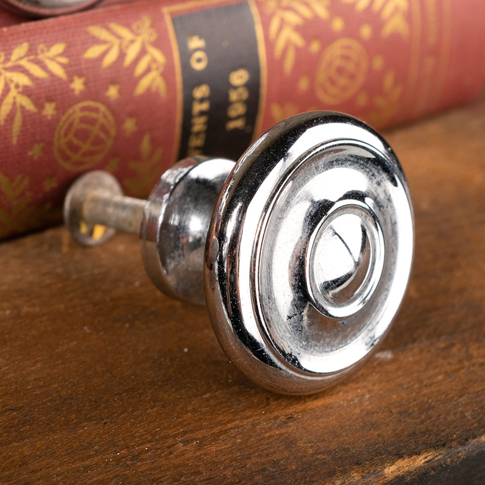 Set of 4 Chrome Knobs