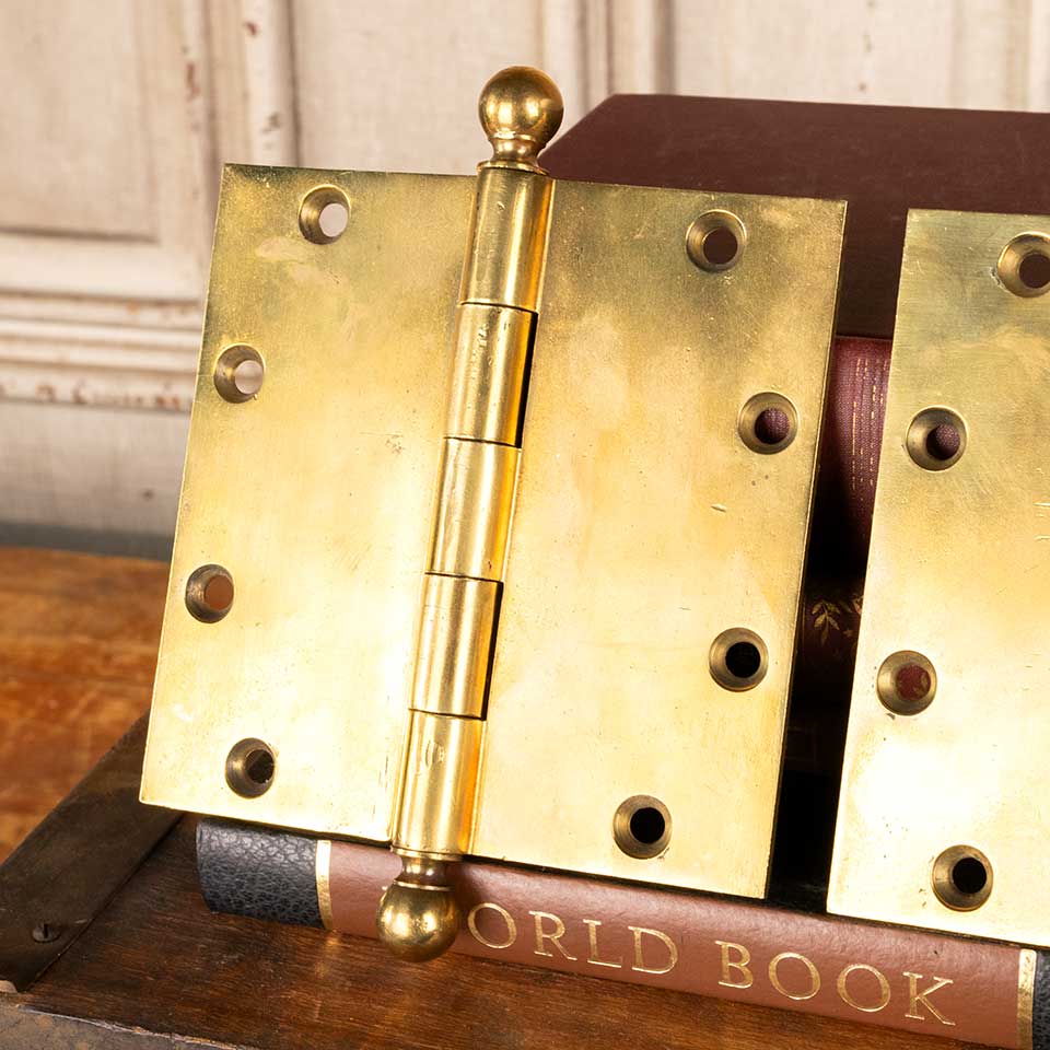 Solid Brass Door Hinge Ring - Antique Style For English Doors (Arterameferro)