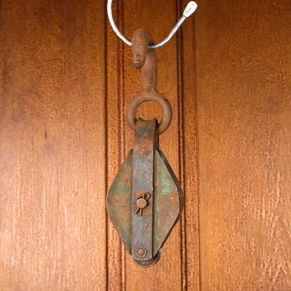 3x9 Antique Cast Iron Metal Pulley & Hook image 2