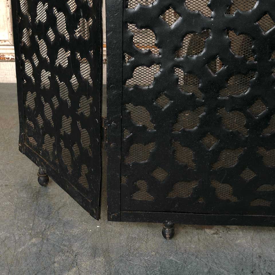 Folding Metal Fireplace Screen image 3