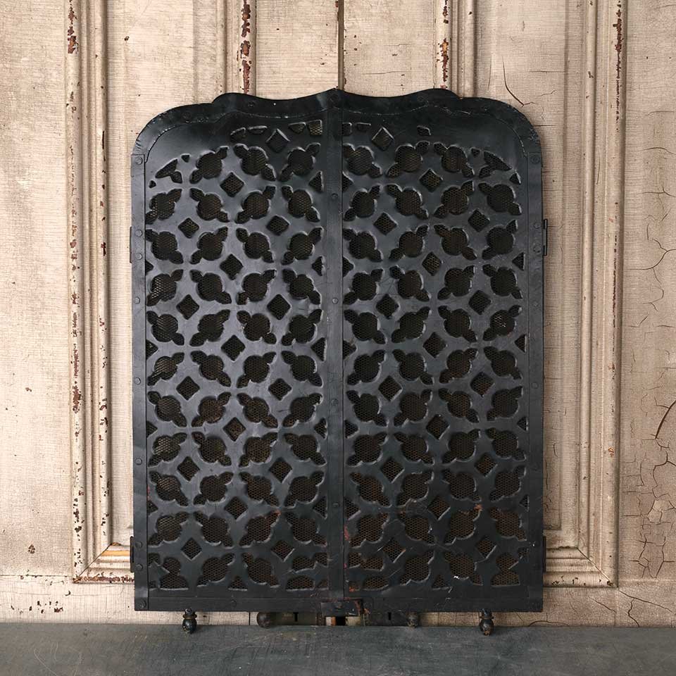 Folding Metal Fireplace Screen image 6