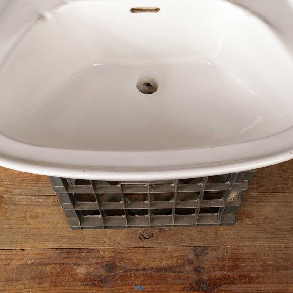 Contemporary Wall Mount Bathroom Sink image 2