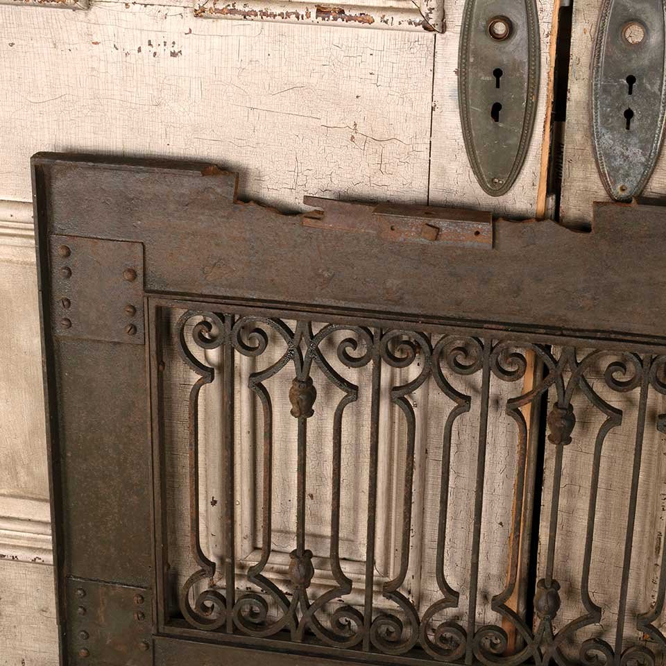 44x29 Antique Ornate Cast Iron Grate Panel image 8