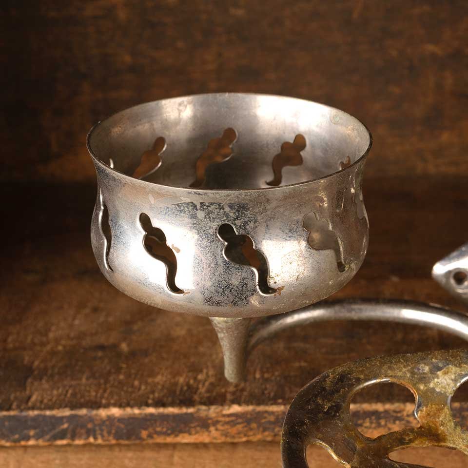 Antique Nickel Soap Dish & Cup Holder image 2