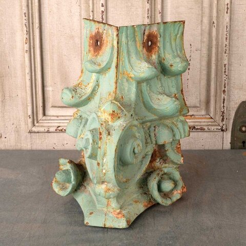 #10086 Salvaged Antique Cast Iron Building Ornament image 2