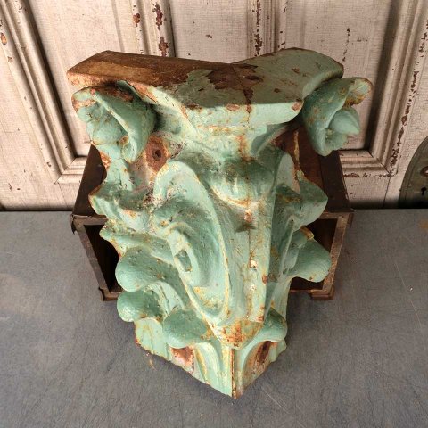 #10086 Salvaged Antique Cast Iron Building Ornament image 7