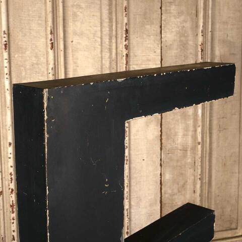 #11098 Salvaged Vintage Metal Building Sign Letter E image 3