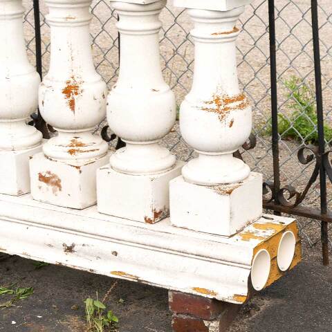 #17771 Salvaged Exterior Fypon Balustrade Railing image 2