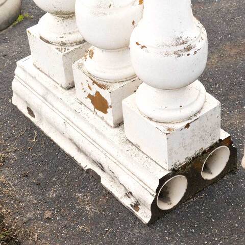 #17772 Salvaged Exterior Fypon Balustrade Railing image 3