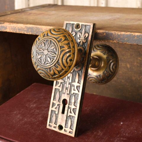 #23607 Antique Mallory Wheeler Door Hardware Set image 4