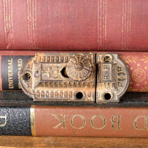 #30338 Antique Ornate Victorian Cabinet Latch image 2