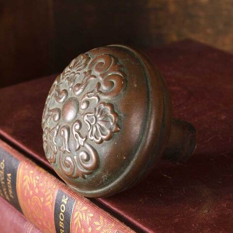 #30441 Antique Ornate Brass Sargent Single Doorknob image 4