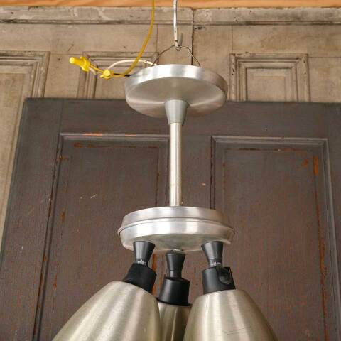 #37861 Salvaged Vintage 3 Bulb Metal Light Fixture image 2