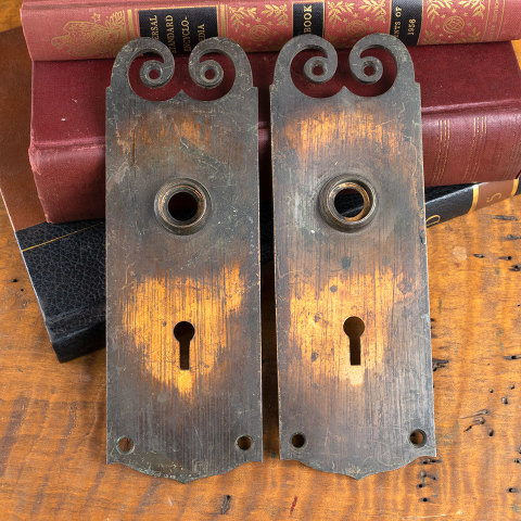 #40373 Antique Japanned Doorknob Backplates image 2