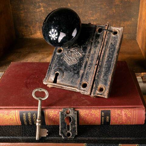 #40605 Russell & Erwin Rim Lock Door Hardware Set image 2