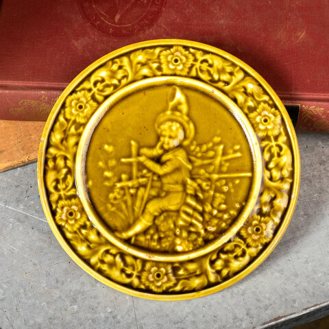 #41518 Antique Majolica Pottery Trivet Plate image 6