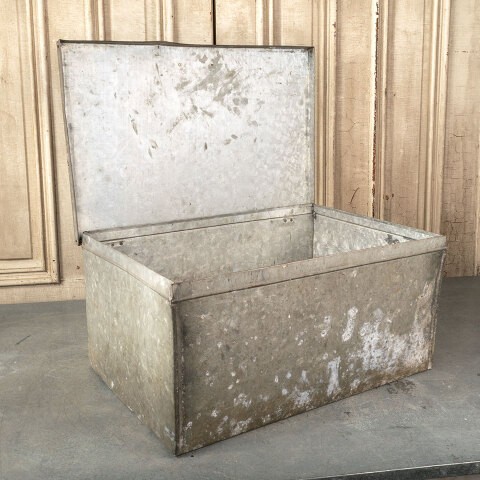 #42109 Vintage Galvanized Metal Crate with Lid image 4