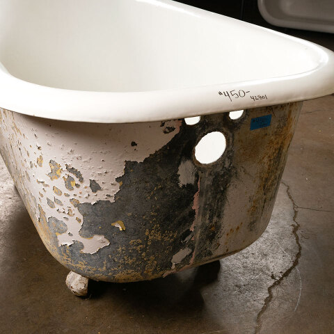 #42801 30x60 Antique Cast Iron Clawfoot Bathtub image 6