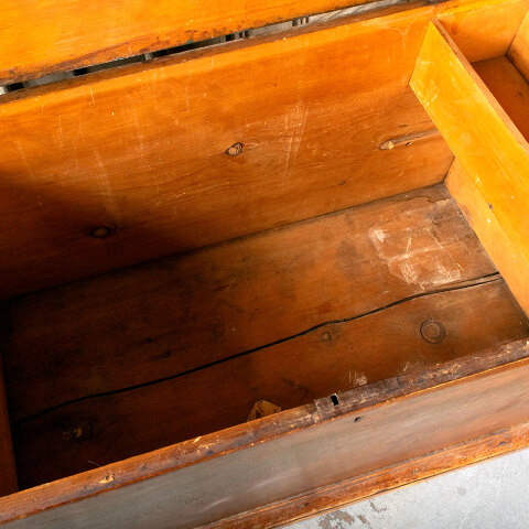 #44782 Antique Pine Blanket Chest image 8