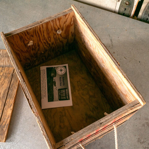 #45210 Antartic Polar Rock Repository Samples Crate image 6