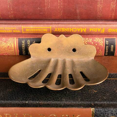 #45945 Antique Brass Scalloped Wall Mount Soap Dish image 2