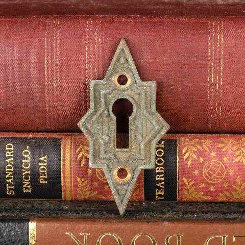 #46142 Antique Ornate Bronze Keyhole Escutcheon image 2