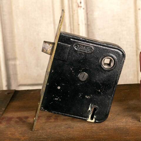 #46495 Antique Yale Door Mortise Lock Set & Strike image 3