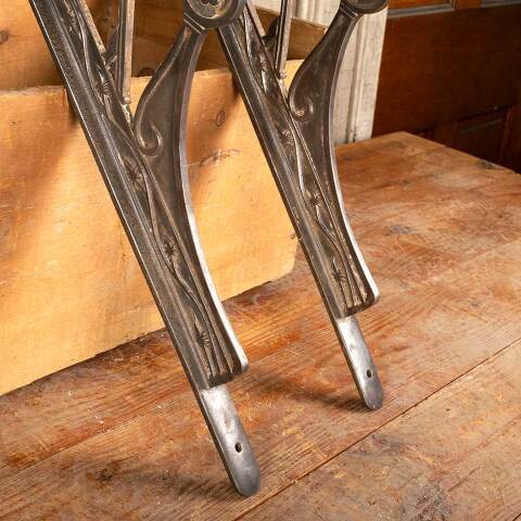 #47326 Antique Cast Iron Marble Top Sink Brackets image 3