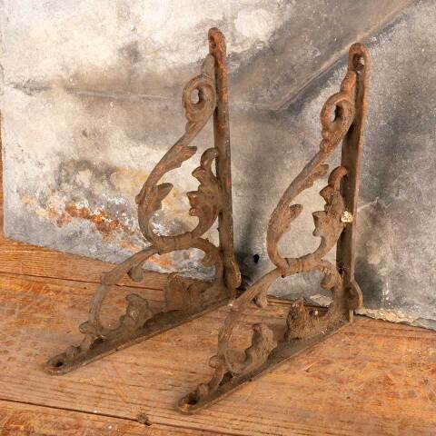 #47361 Antique Ornate Cast Iron Shelf Brackets image 6