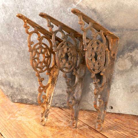 #47375 Antique Ornate Cast Iron Shelf Bracket Set image 2