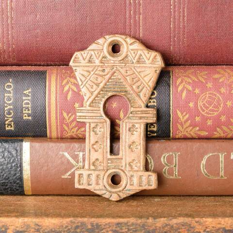 #47823 Antique Ornate Bronze Keyhole Escutcheon image 2