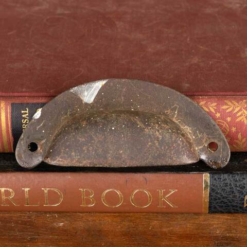 #47975 Antique Drawer Bin Pull Furniture Hardware image 2