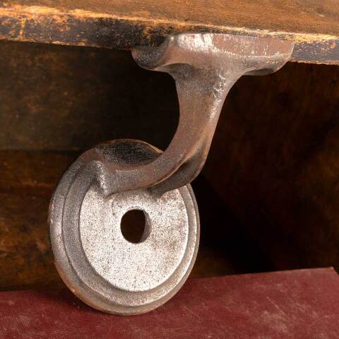 #48124 Salvaged Cast Iron Handrail Wall Bracket image 4