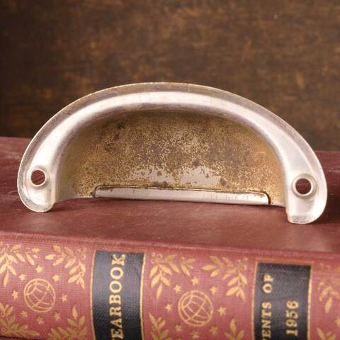 #48295 Vintage Metal Furniture Drawer Bin Pull image 5
