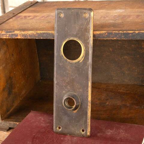 #48430 Antique Brass Entry Doorknob Backplate image 3