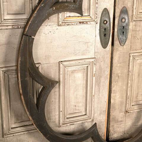 #49176 Antique Large Round Gothic Rosette Window image 3