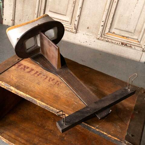 #49367 Antique Victorian Stereoscope image 3