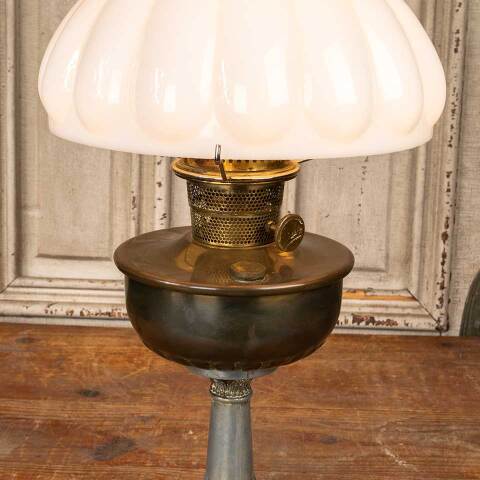 #49488 Antique Aladdin Electrified Oil Lamp image 4