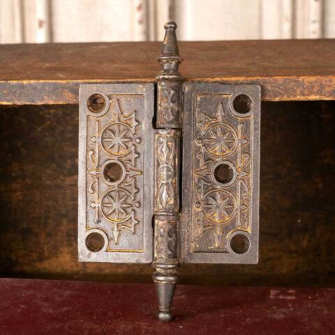 #49894 3 1/2" Antique Ornate Cast Iron Door Hinge image 2