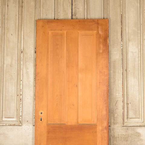 #50354 28x76 Antique 4 Panel Pine Interior Door image 5