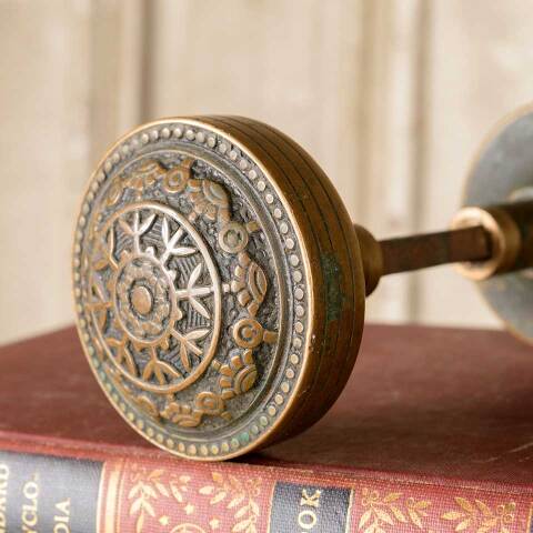 #50429 Antique Reading Hardware Co. Doorknobs image 2