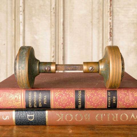 #50429 Antique Reading Hardware Co. Doorknobs image 3